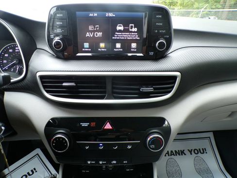 Used 2021 Hyundai Tucson SE FWD image 24