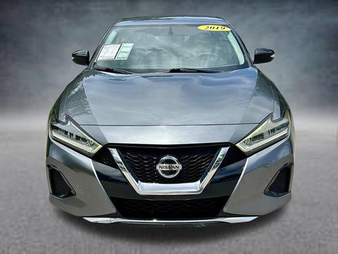 Used 2019 Nissan Maxima 3.5 SV w/ Floor Mat Group FWD image 2
