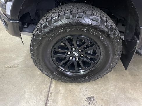 Certified 2025 Ford F150 Raptor AWD/4WD image 13