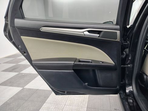 Used 2020 Ford Fusion S image 21