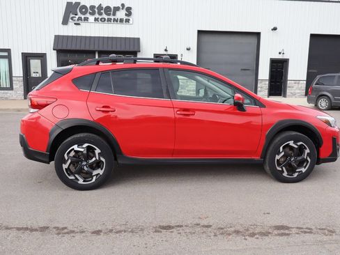 Used 2022 Subaru Crosstrek 2.5i Limited AWD/4WD image 9