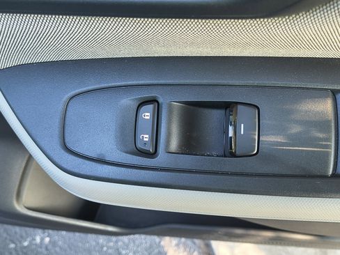 Used 2025 Subaru Forester image 11