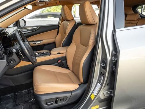 Used 2025 Lexus NX 350h AWD w/ Premium Package image 11