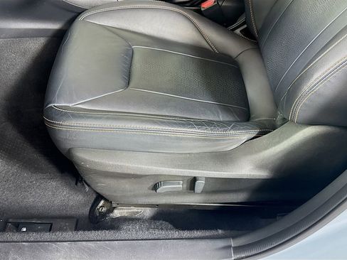 Used 2020 Subaru Crosstrek 2.0i Limited w/ Moonroof Package image 22