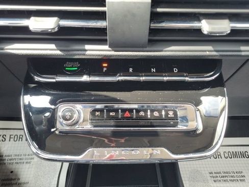 Certified 2024 Lincoln Corsair AWD w/ Equipment Group 101A image 39