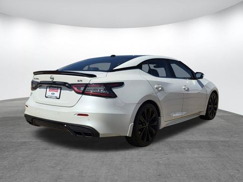 Used 2023 Nissan Maxima SR w/ Sport Mat Group image 4