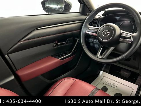 Certified 2025 MAZDA CX-50 2.5 Hybrid w/ Weather Package image 11