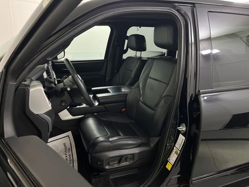 Used 2024 Toyota Tundra Platinum image 20