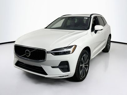 Used 2022 Volvo XC60 B5 Momentum w/ Protection Package Premier