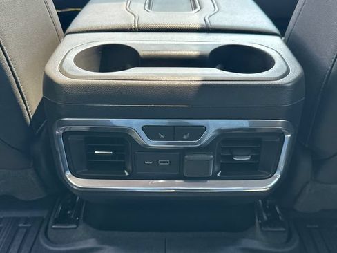 Used 2019 GMC Sierra 1500 AT4 w/ AT4 Premium Package AWD/4WD image 22