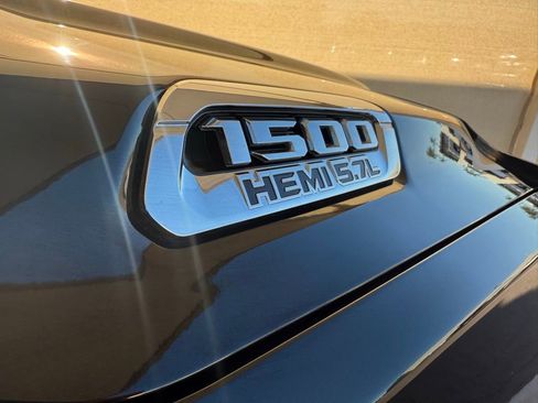 Used 2021 RAM 1500 Big Horn image 14