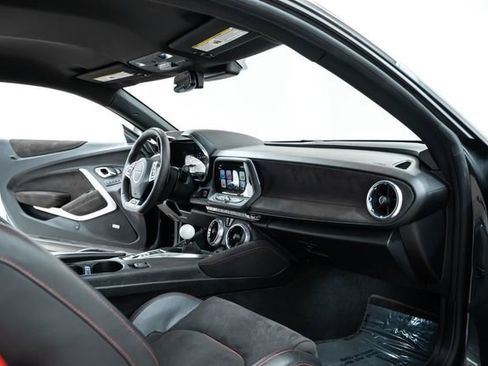 Used 2017 Chevrolet Camaro ZL1 RWD image 24