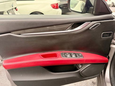 Used 2015 Maserati Ghibli S Q4 image 12