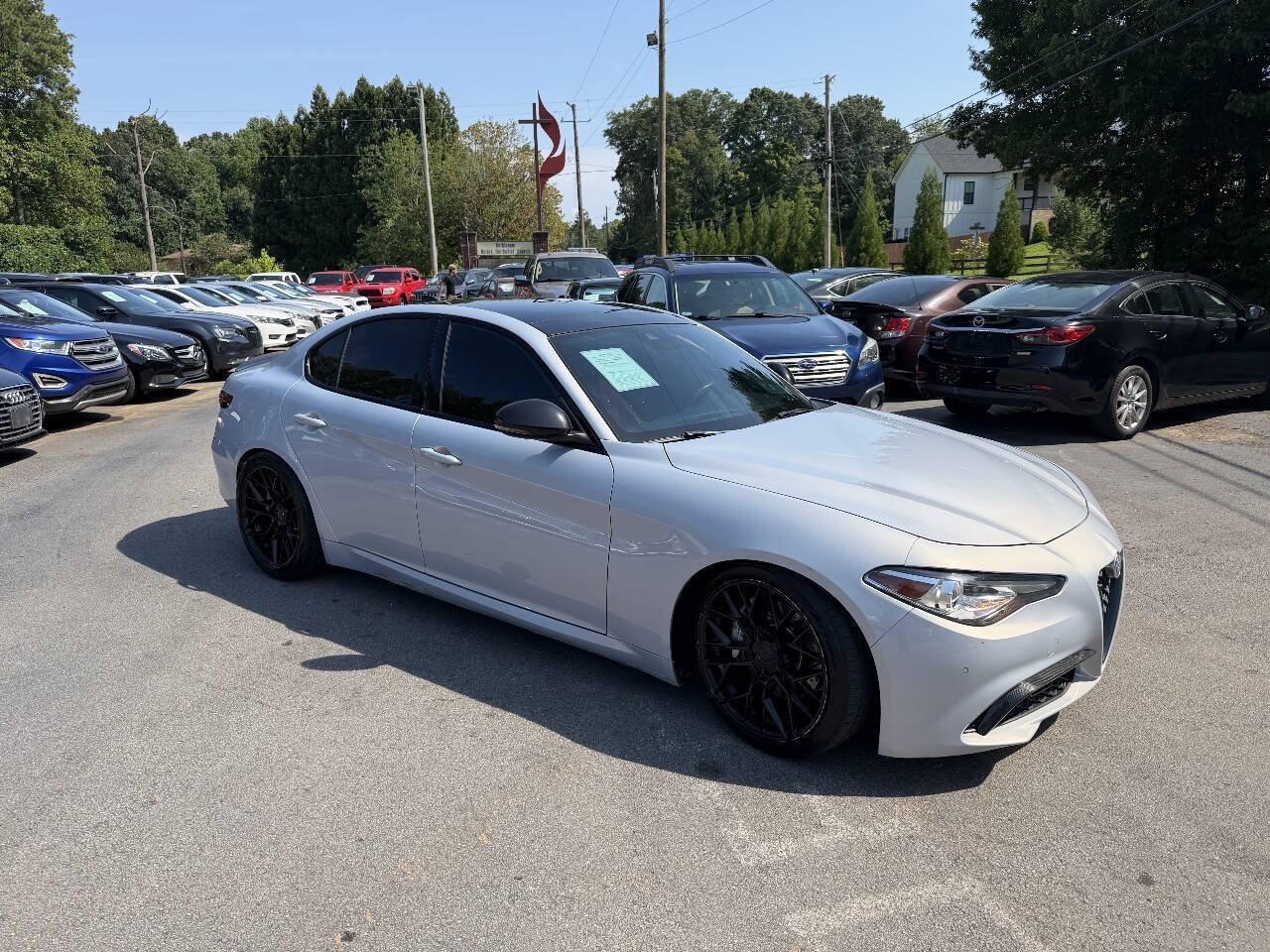 Used 2021 Alfa Romeo Giulia Sprint w/ Nero Edizione RWD image 2