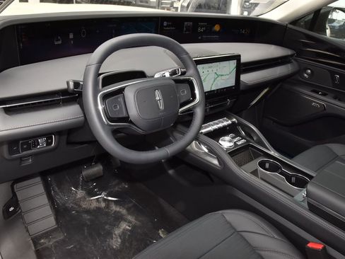 New 2026 Lincoln Nautilus Reserve w/ Jet Appearance Package image 43