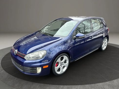 Used 2013 Volkswagen Golf 4-Door image 11