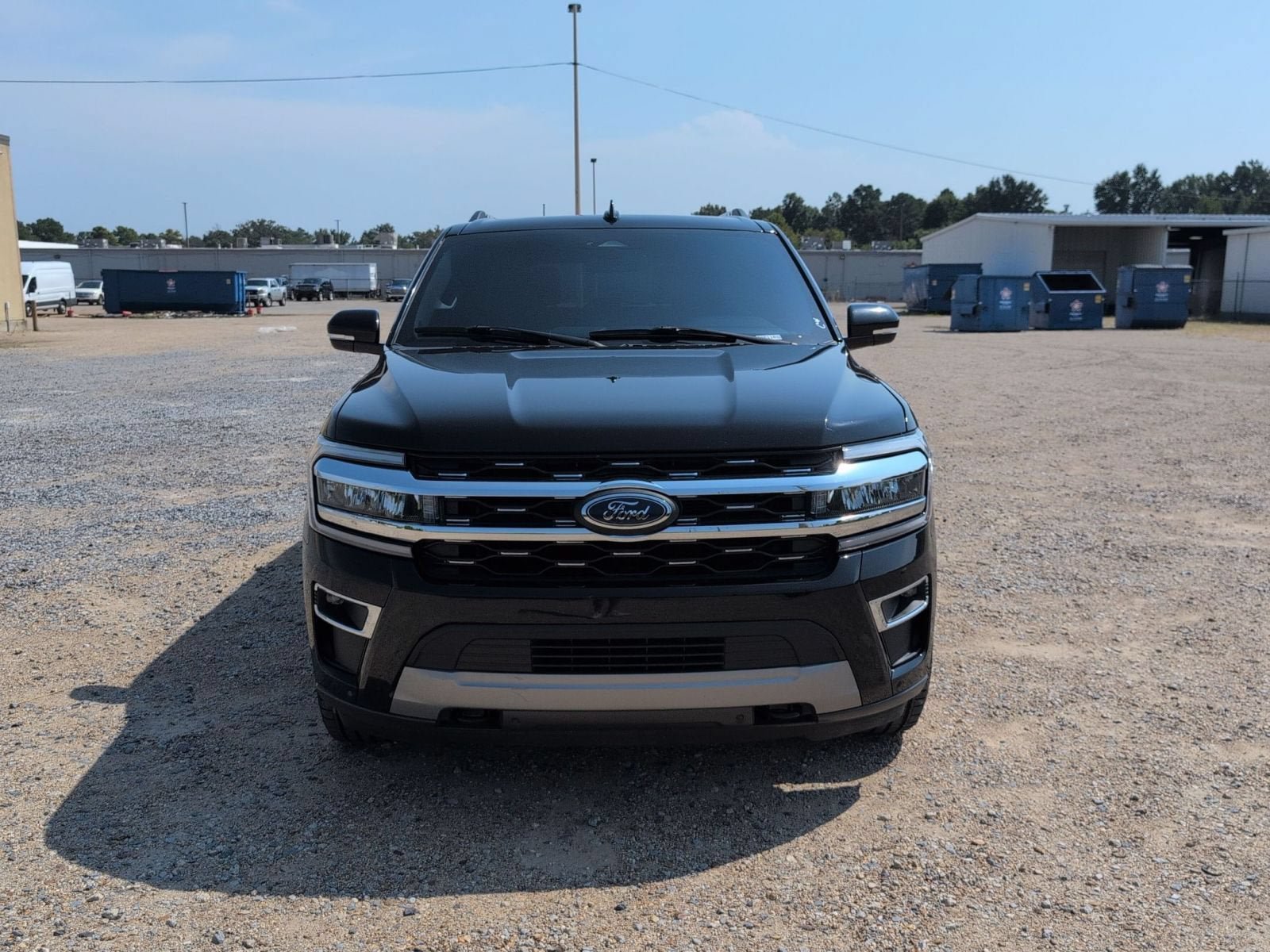 Used 2023 Ford Expedition Limited AWD/4WD image 9