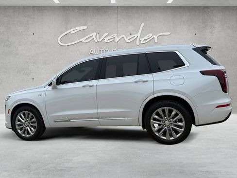 Certified 2025 Cadillac XT6 Premium Luxury w/ Technology Package FWD image 14