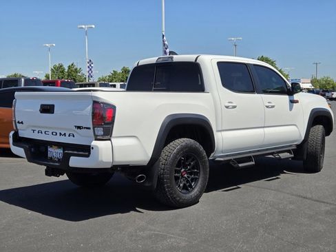 Used 2020 Toyota Tacoma TRD Pro AWD/4WD image 4