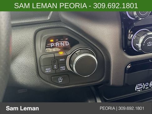 New 2026 RAM 1500 Express AWD/4WD image 16