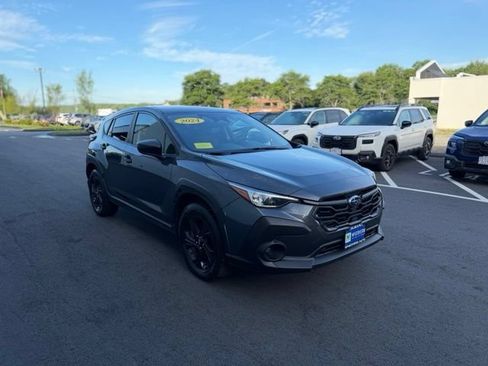 Used 2024 Subaru Crosstrek 2.0i AWD/4WD image 4