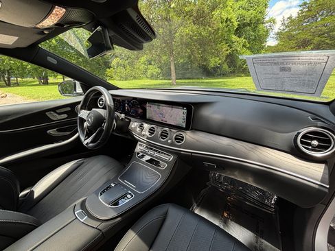Used 2022 Mercedes-Benz E 350 4MATIC Sedan image 24