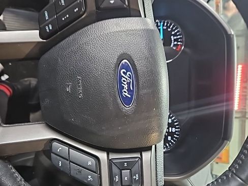 Used 2019 Ford Expedition XLT w/ Equipment Group 202A image 14