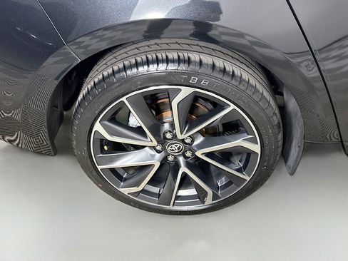 Used 2020 Toyota Corolla SE image 32