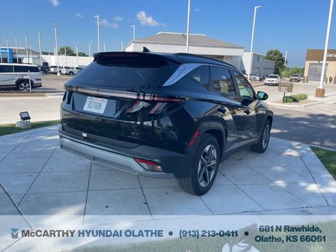 Used 2025 Hyundai Tucson SEL FWD image 16