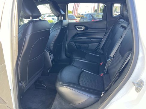 Used 2022 Jeep Compass Altitude image 21