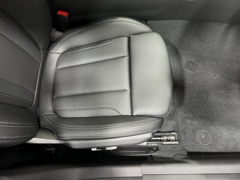 New 2026 BMW 330i xDrive Sedan w/ M Sport Package image 20