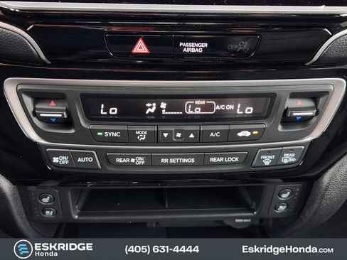 Certified 2024 Honda Ridgeline Black Edition image 19