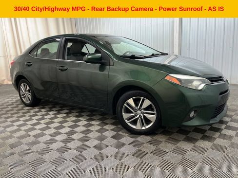 Used 2015 Toyota Corolla LE FWD image 1