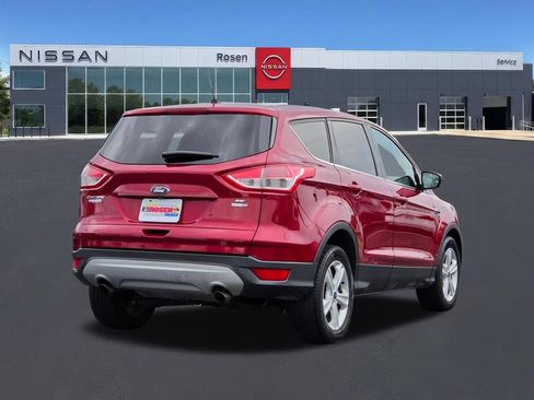 Used 2015 Ford Escape SE AWD/4WD image 3