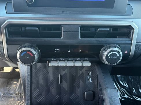 Used 2025 Toyota 4Runner SR5 image 35