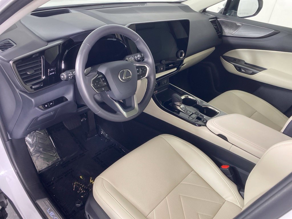 Certified 2026 Lexus NX 350 AWD w/ Accessory Package (2T) image 11