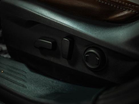 Used 2022 Subaru Outback Touring XT w/ Popular Package #2 image 16