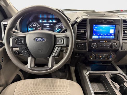Used 2022 Ford F250 XLT image 11