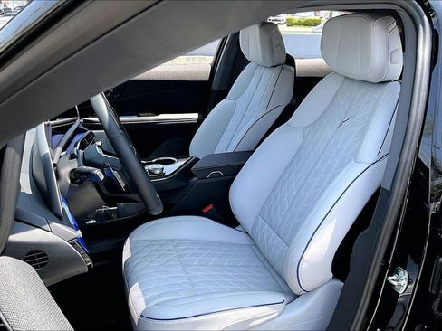 New 2026 Cadillac Optiq V AWD/4WD image 12