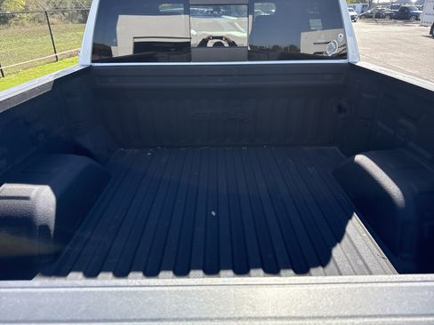 Used 2022 GMC Sierra 1500 AT4 w/ AT4 Premium Package image 34