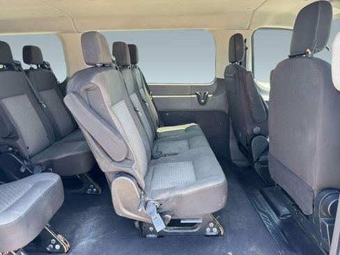 Used 2022 Ford Transit 350 XLT RWD image 27