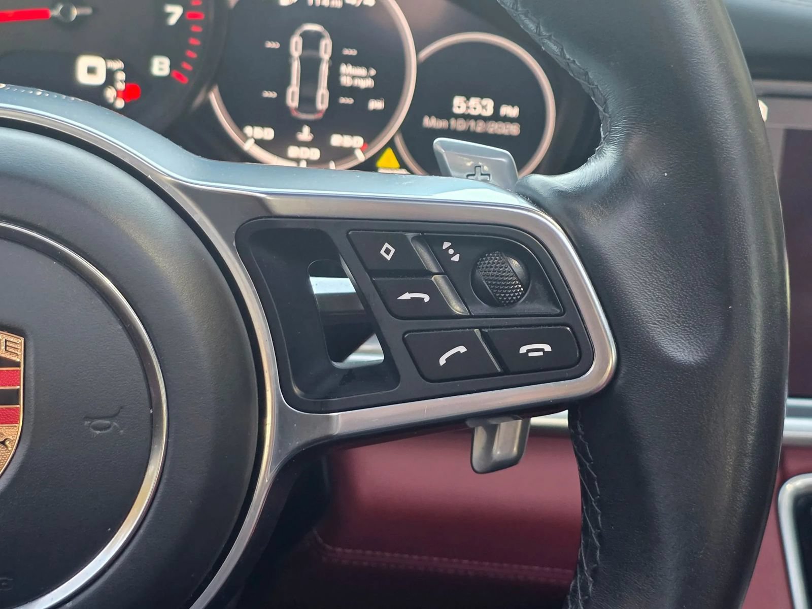 Used 2019 Porsche Panamera 4 AWD/4WD image 28