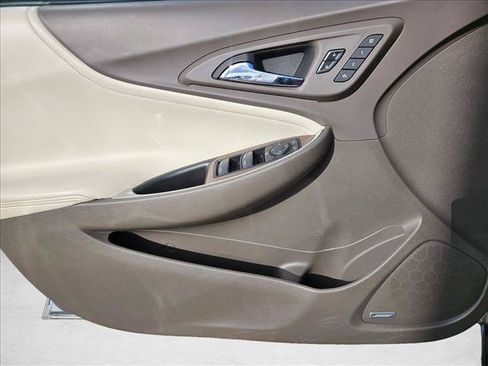 Used 2024 Chevrolet Malibu LT FWD image 6