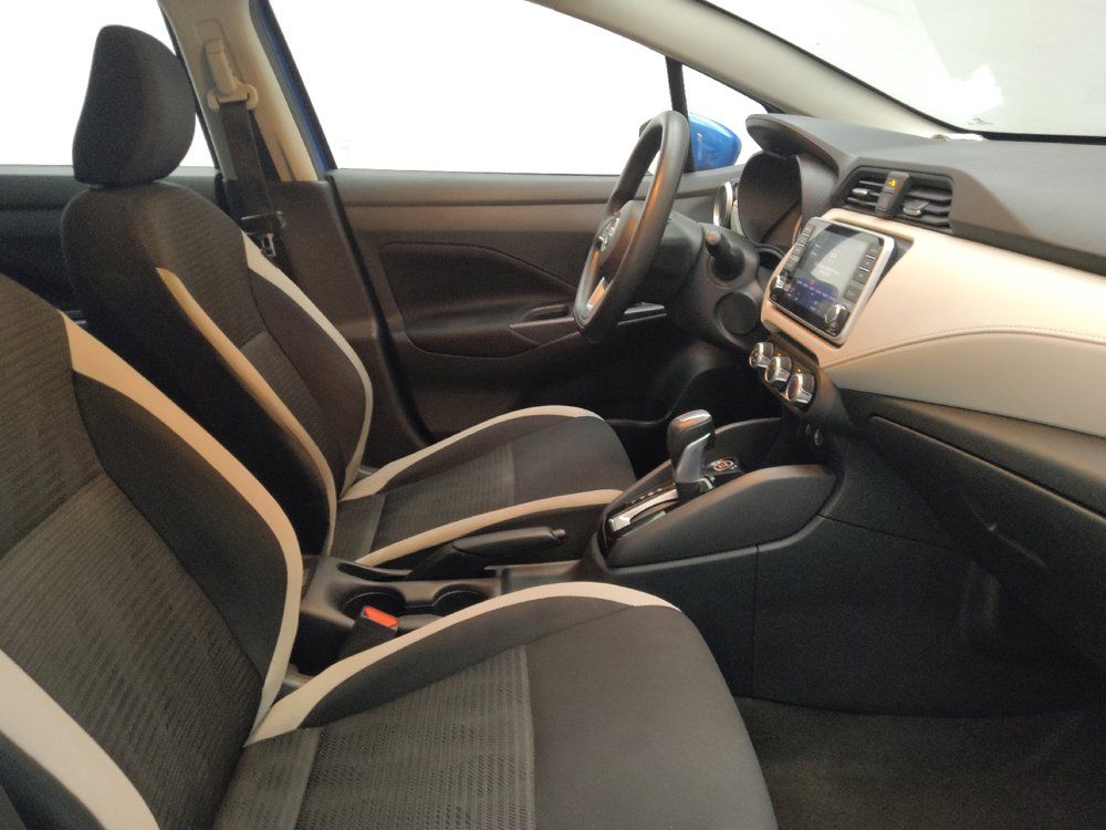 Used 2021 Nissan Versa SV FWD image 21