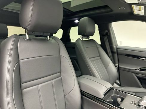 Used 2026 Land Rover Range Rover Evoque S AWD/4WD image 6