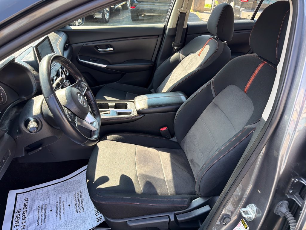 Used 2021 Nissan Sentra SR FWD image 14