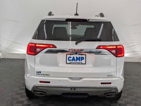 Used 2017 GMC Acadia Denali w/ Technology Package image 5