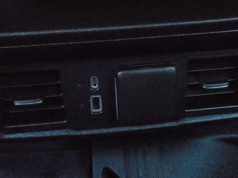 Used 2022 GMC Sierra 1500 Elevation w/ LPO, Elevation Black Package image 27