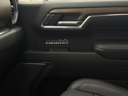 Used 2023 Chevrolet Silverado 1500 High Country AWD/4WD image 47