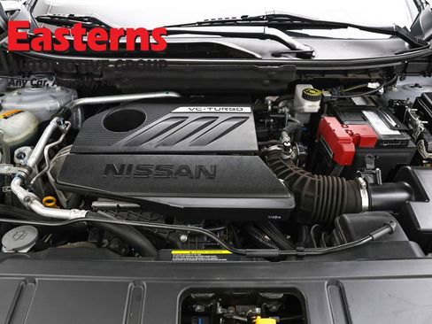 Used 2023 Nissan Rogue SV AWD/4WD image 7